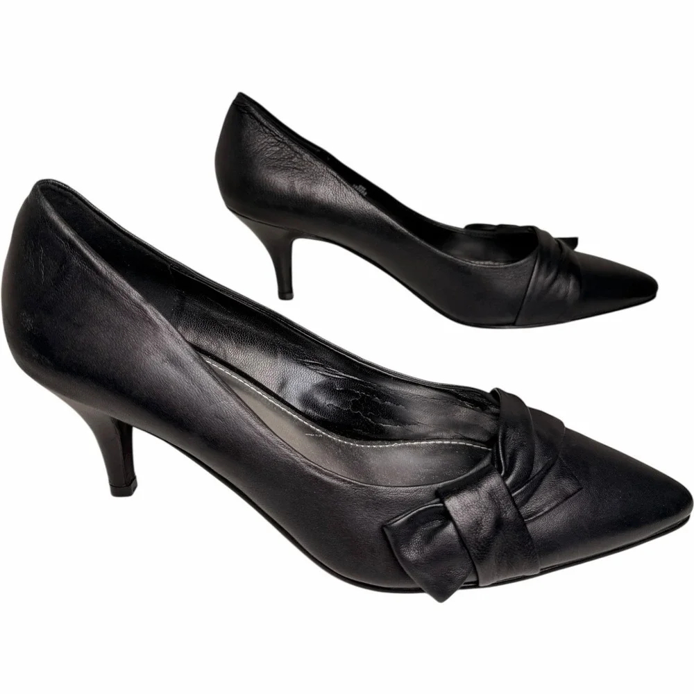 Maripe Mystic 152253 Black Leather Bow Pumps Women's 8M Pointed Toe Kitten Heels